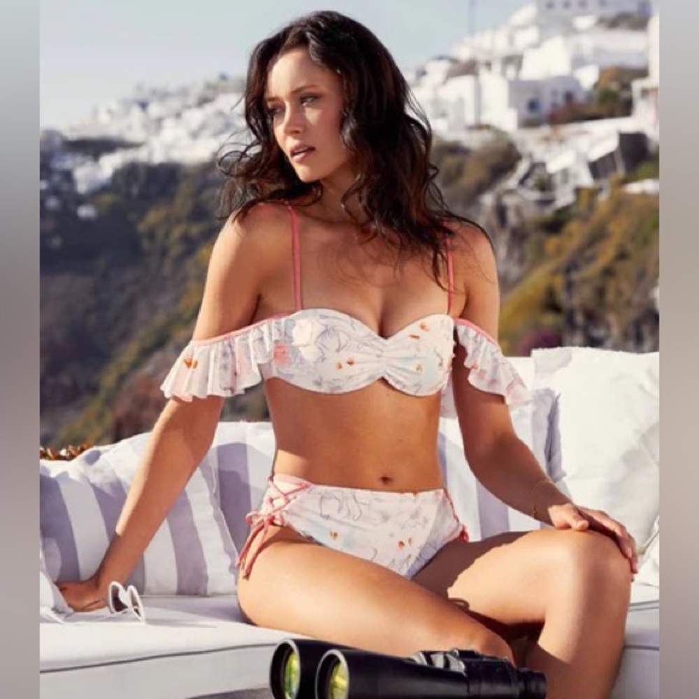 Voda Swim Push Up Bandeau Ruffle Swimsuit